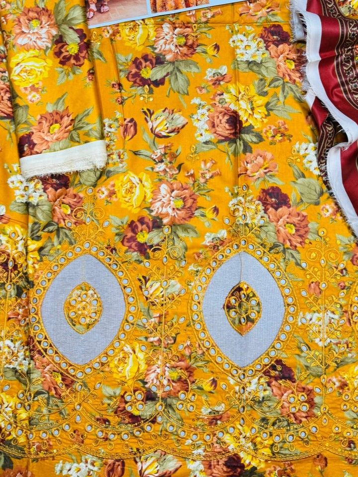 Unstitched - Linen 3pc Embroidered Suit