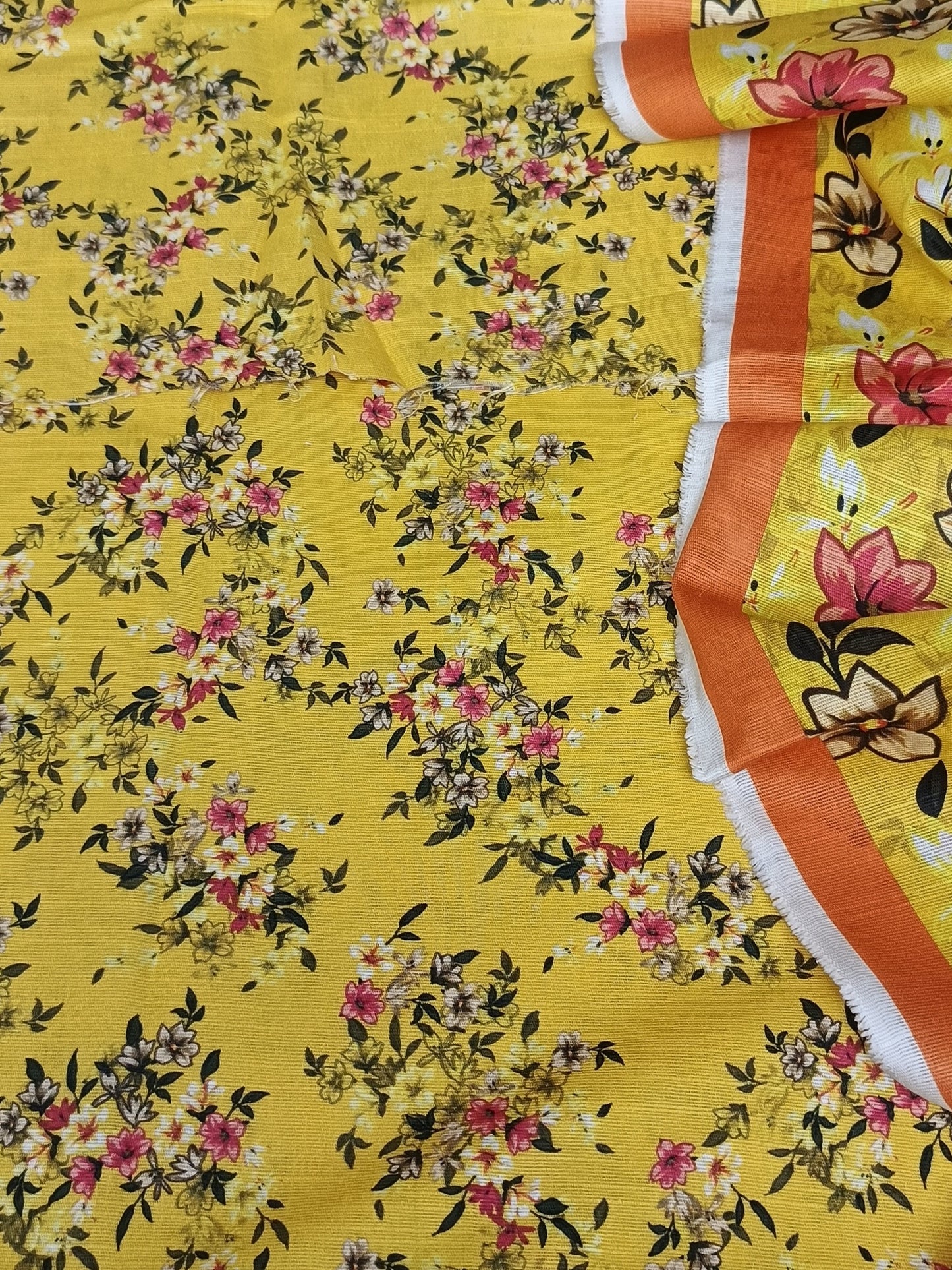 Unstitched - Khaddar 3pc Printed Suit