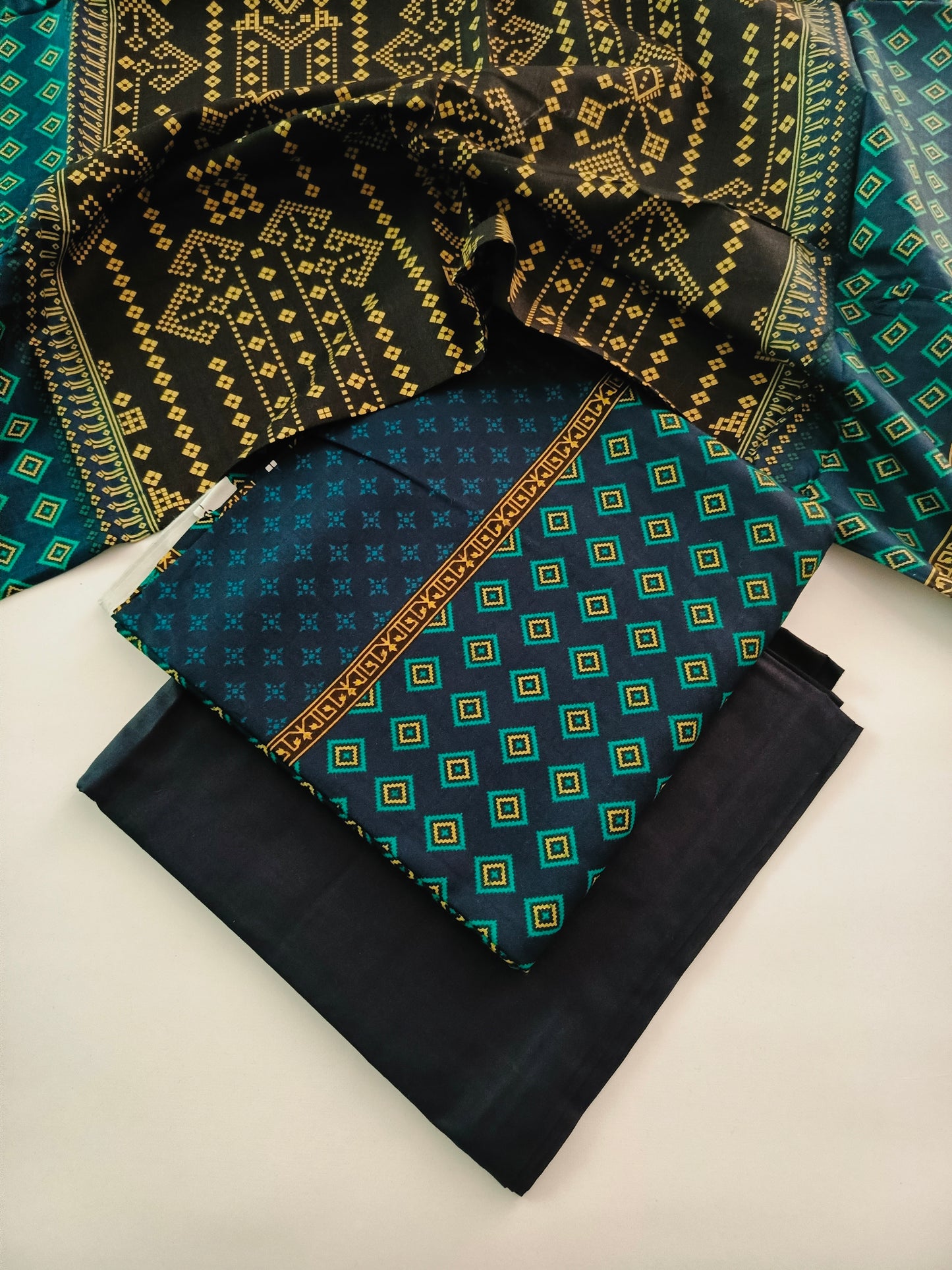 Unstitched - Linen 3pc Printed Suit