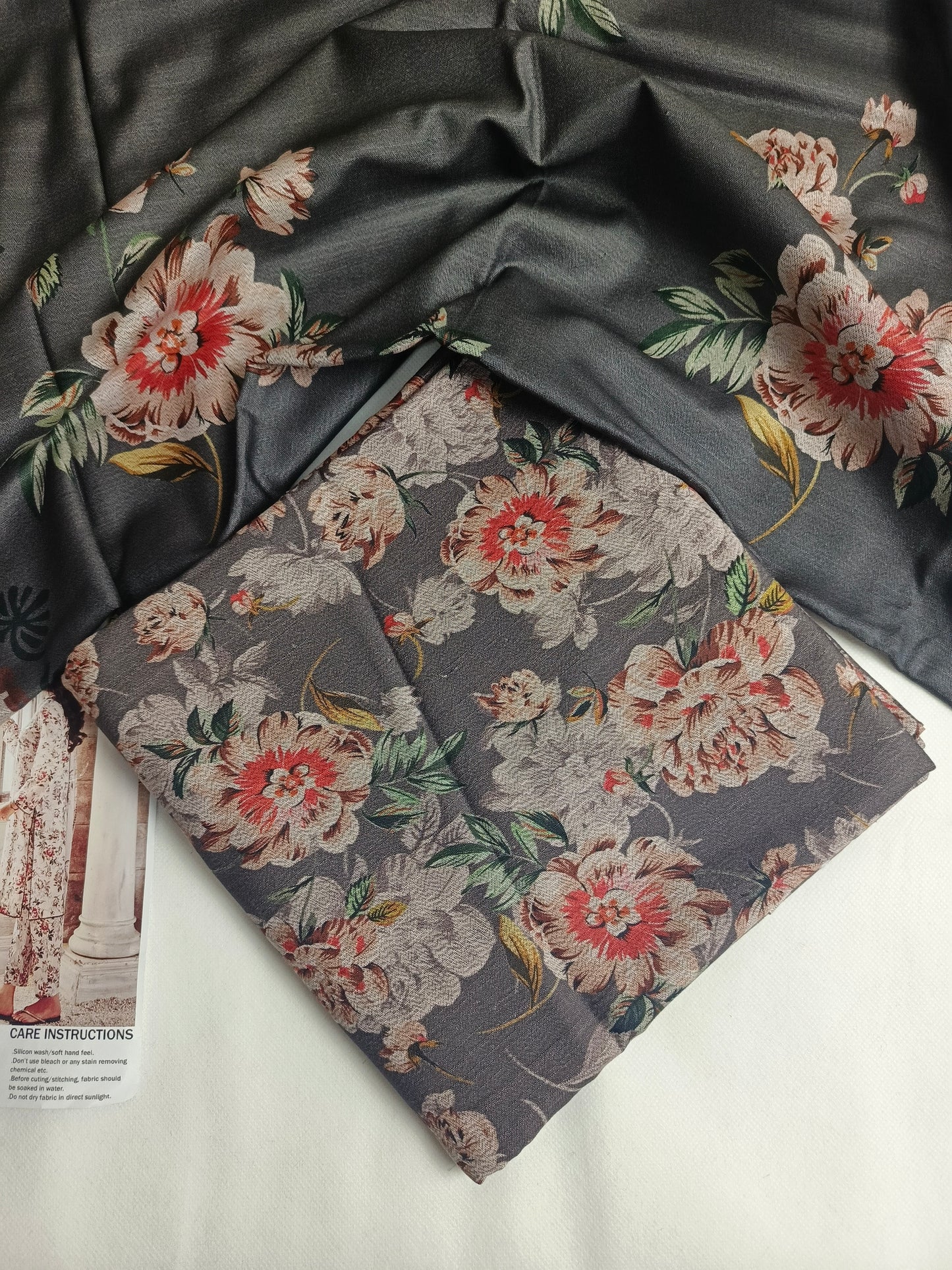 Unstitched - Dhanak 3pc Printed Suit