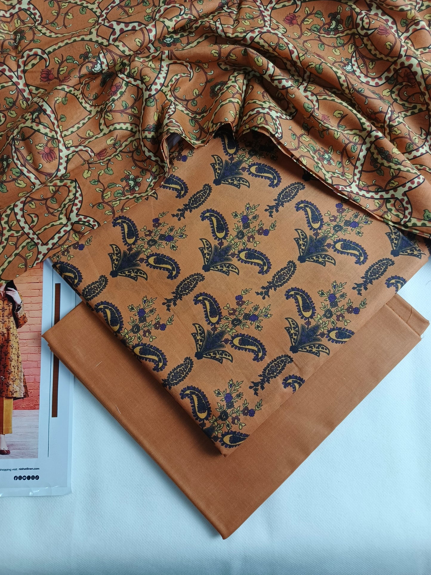 Unstitched - Lawn 3pc Printed Suit