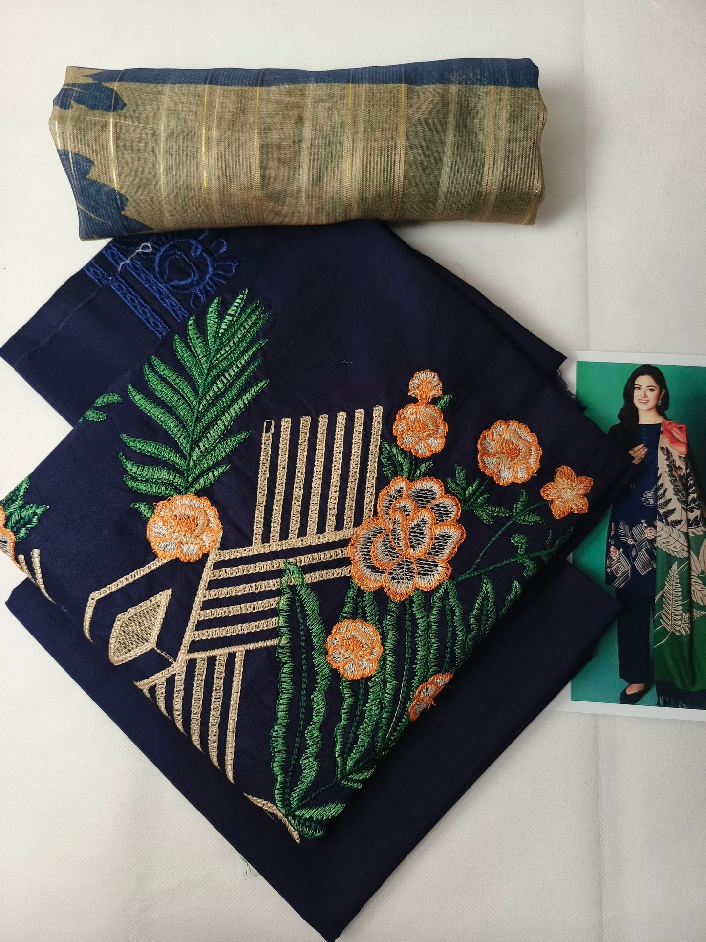 Premium Unstitched - Lawn 3pc Embroidered Suit