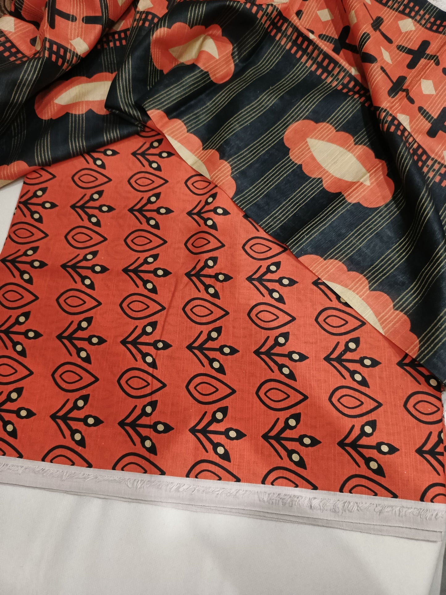 Unstitched - Khaddar 3pc Printed Suit