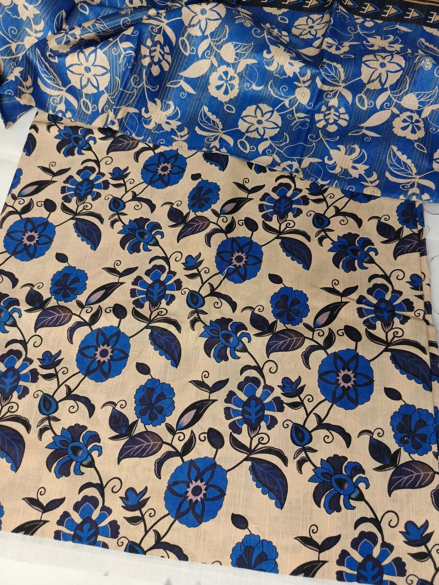 Unstitched - Khaddar 3pc Printed Suit