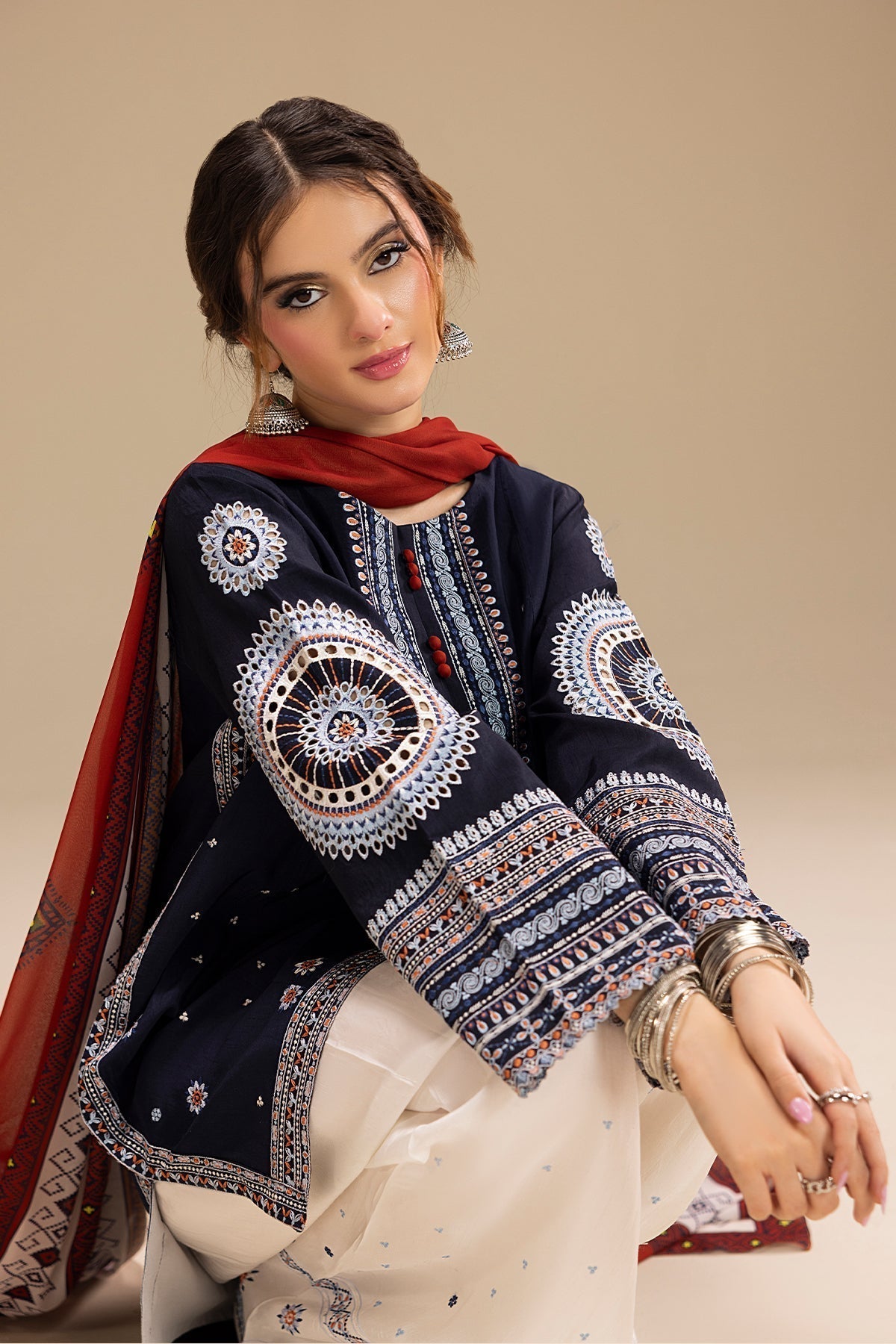 Jazmin - Premium Unstitched - Embroidered Lawn 3pc Suit