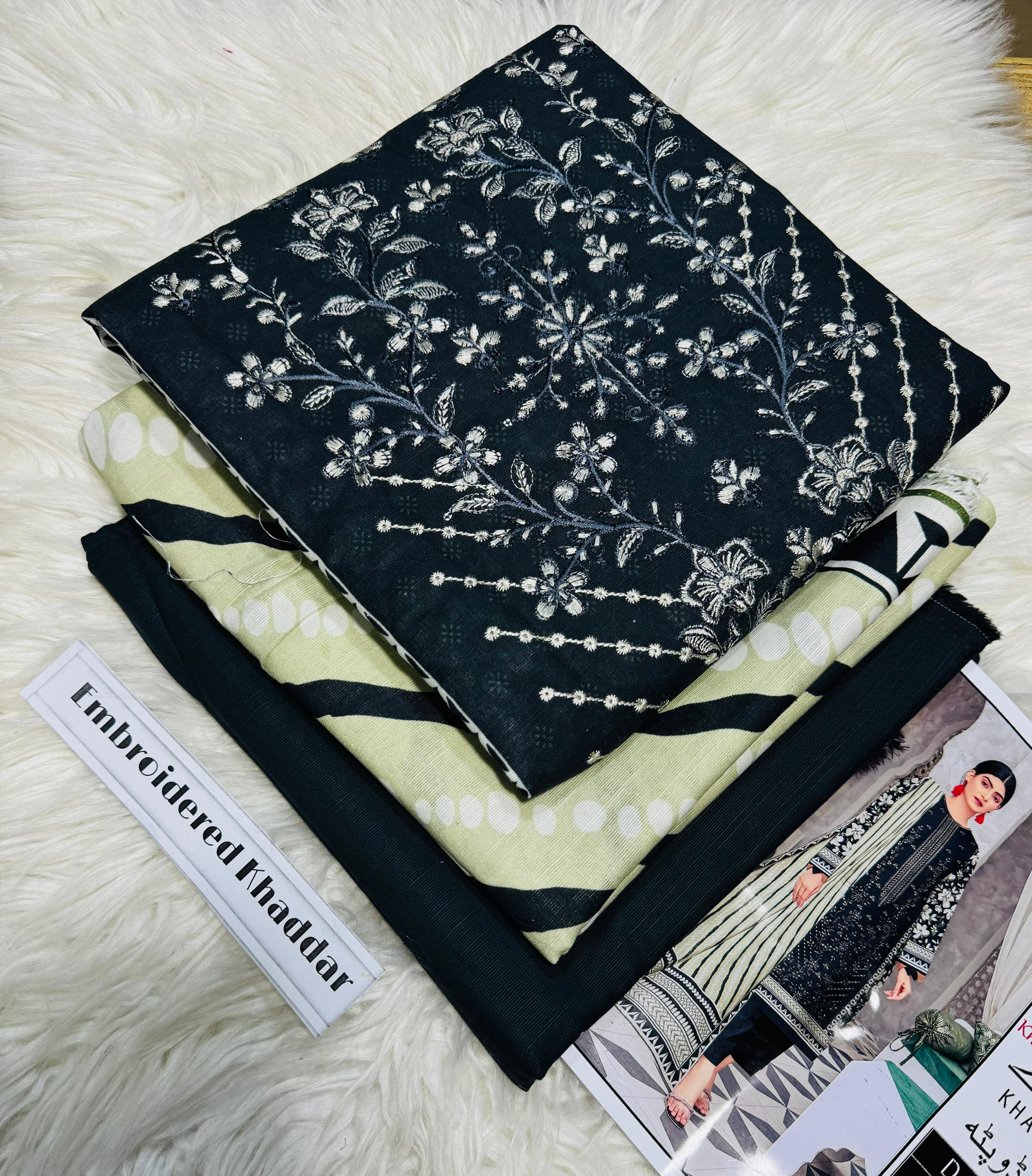 Unstitched - Khaddar 3pc Embroidered Suit
