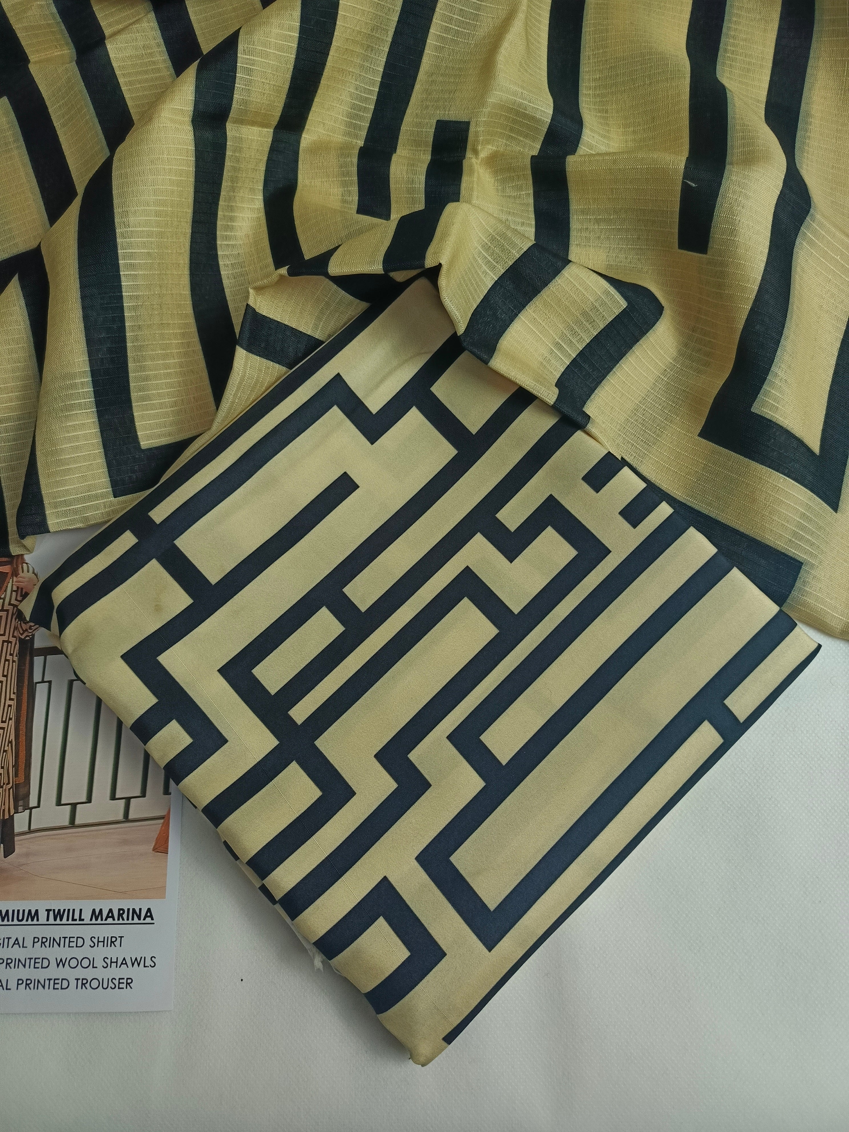 Unstitched - Silk 3pc Printed Suit