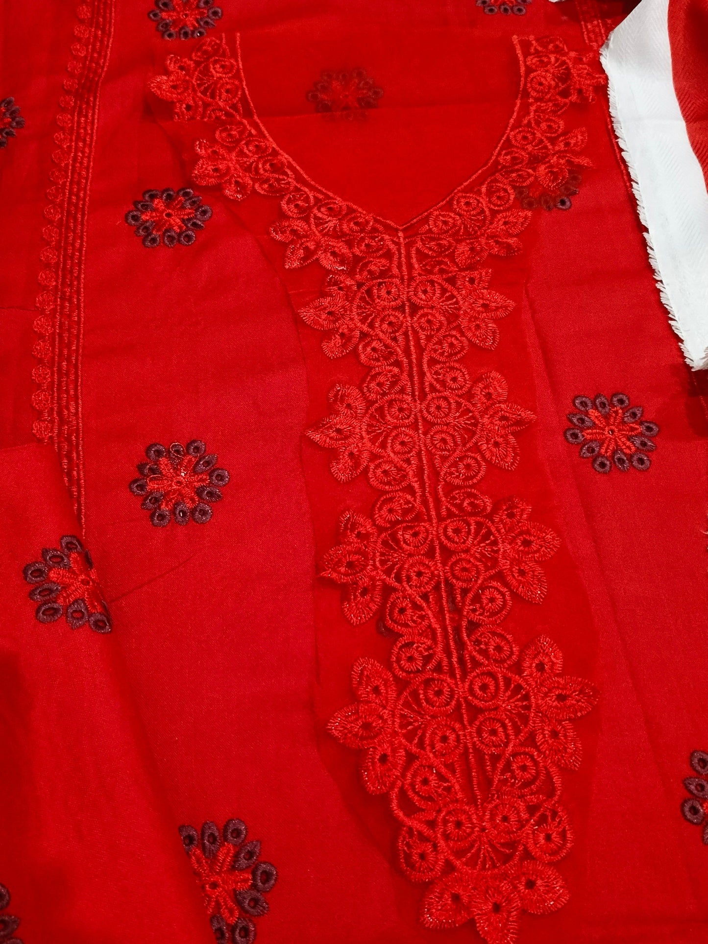 Unstitched - Dhanak 3pc Fully Embroidered Suit