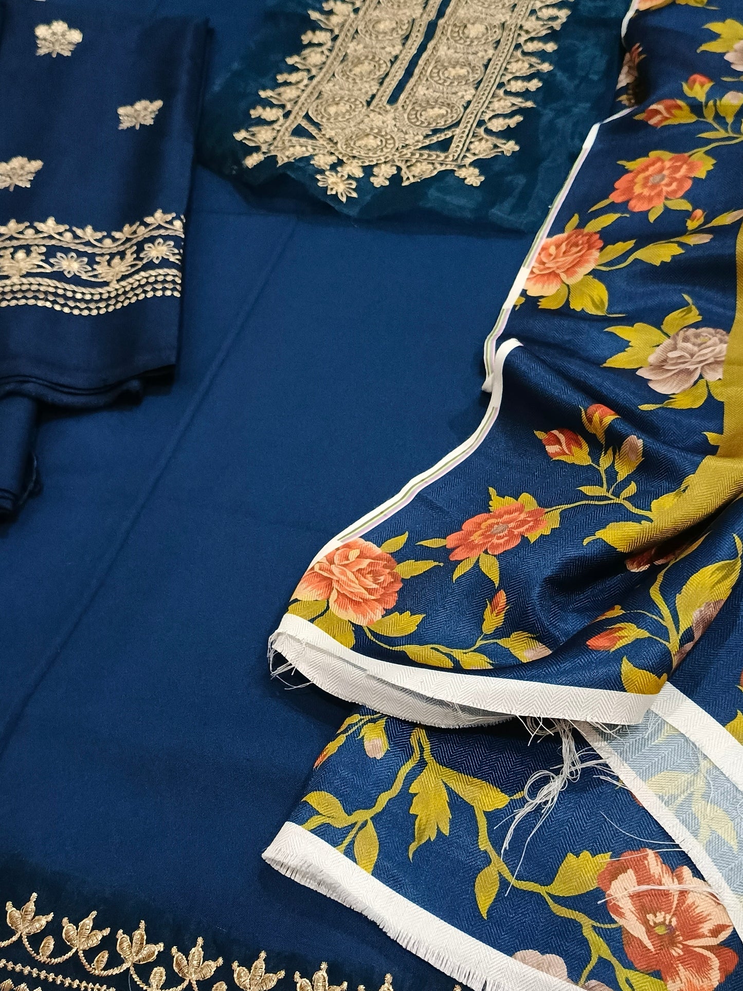 Twilight Bloom – Dhanak 3pc Embroidered Suit