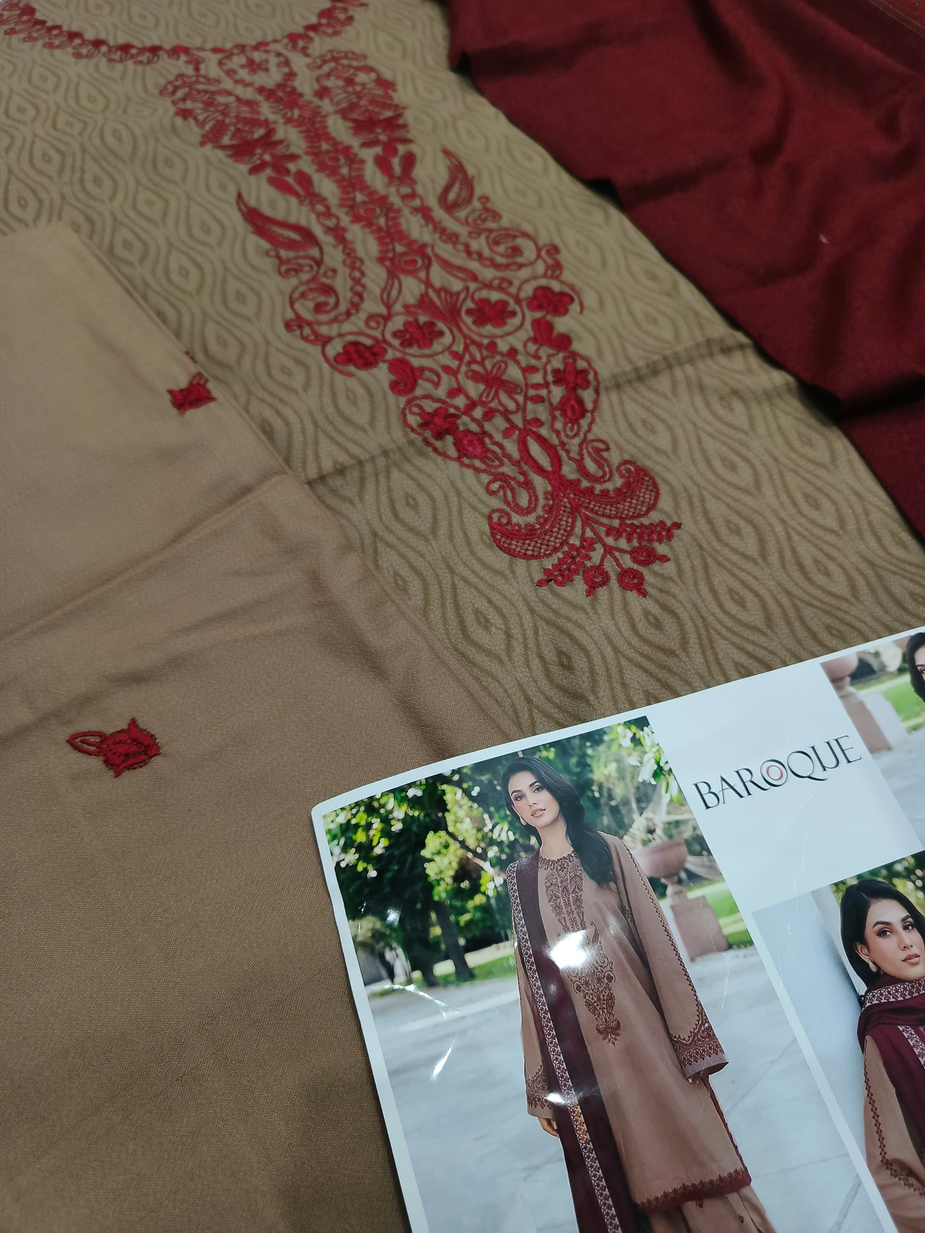 Unstitched - Dhanak 3pc Embroidered Suit