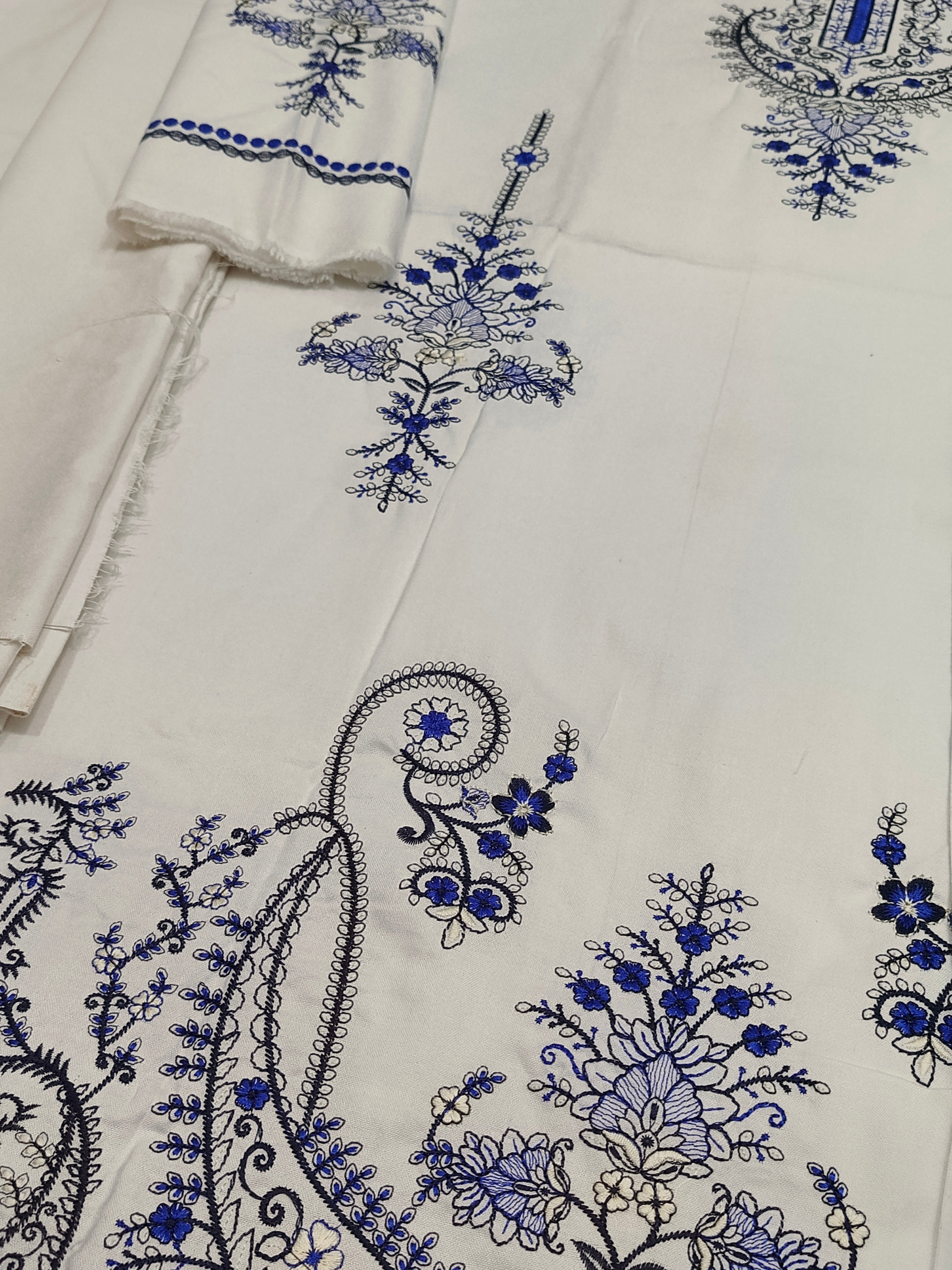 STYLES OASIS – Unstitched Embroidered DHANAK 3PC Suit