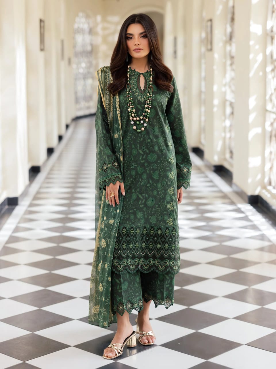 Unstitched - Dhanak 3pc Embroidered Suit